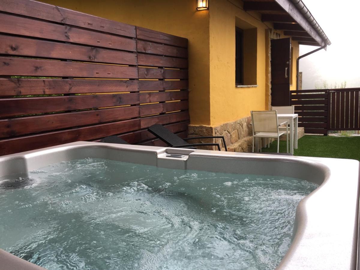 La Aldea Sonada Hotel Oviedo Eksteriør billede